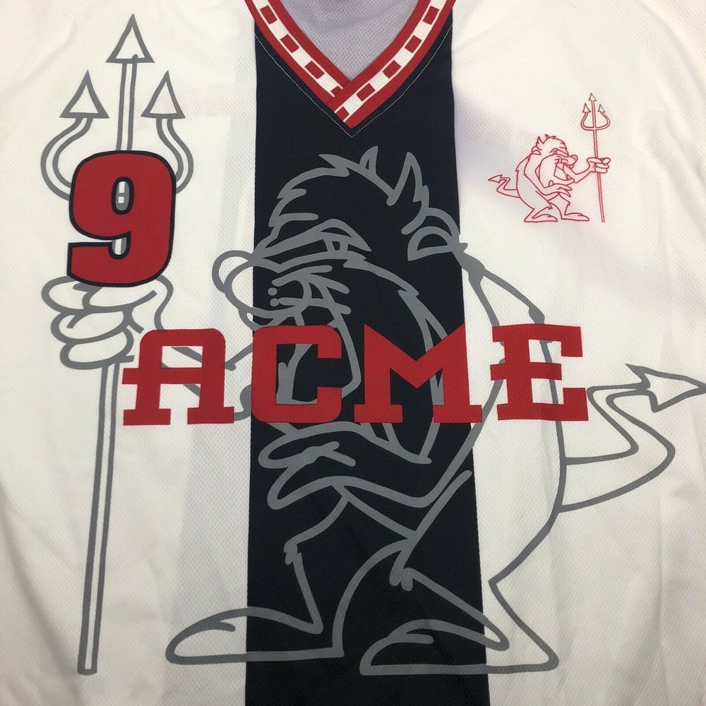 VTG 90’s Warner Bro’s Acme Tasmanian League Soccer - Picture 8 of 8